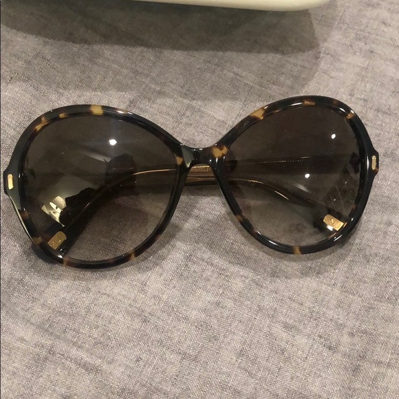 Marc Jacobs Tortoise Round Sunglasses - Picture 2 of 5
